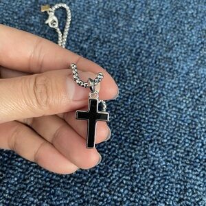 David Yurman EXOTIC STONE CROSS WITH BLACK ONYX